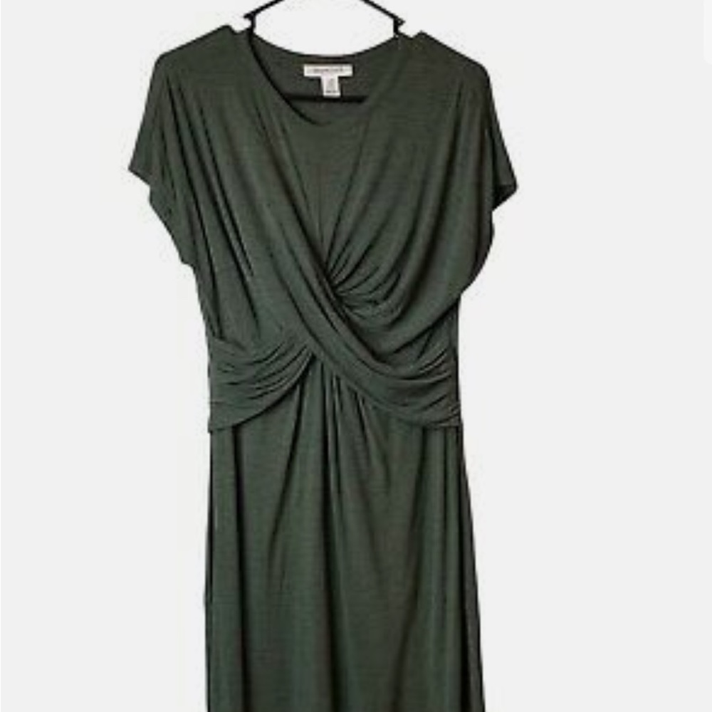 Motherhood maternity space green black print cross front stretch small